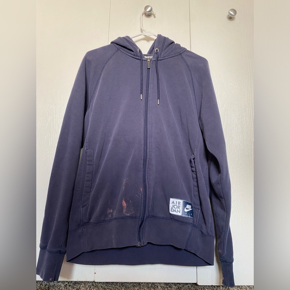 Michael Jordan, Medium, Navy blue zip up hoodie. Size M. - Picture 2 of 8